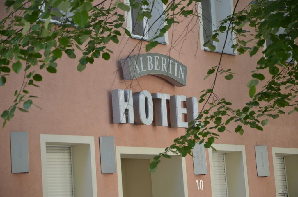 Hotel Albertin Берлин Экстерьер фото